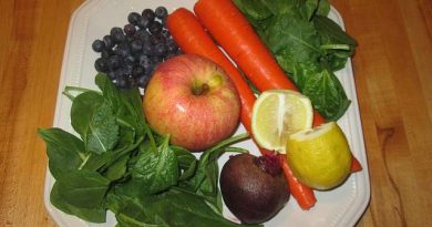 Talerz z warzywami i owocami